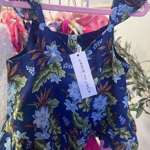 🚨Jane and Jack Floral Top🚨